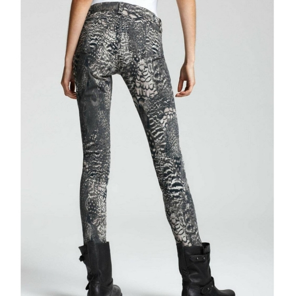 Rag & Bone Feather Print Skinny Jean Legging - Picture 8 of 9